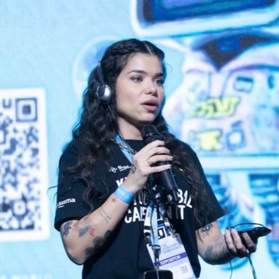 Maria Cecília